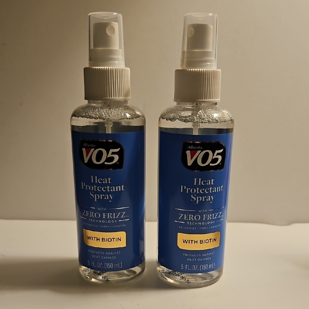 Alberto Vo5 Heat Protectant Spray Zero Frizz Technology With Biotin 5 Fl.oz.